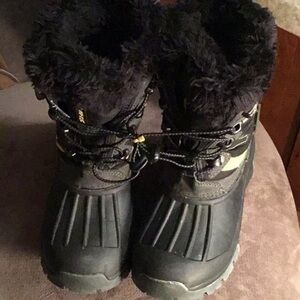 Tenderly used Little kids Thermo-dry waterproof boots